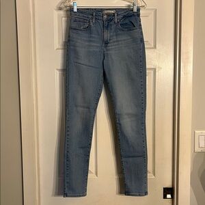 Levi’s High Rise Skinny